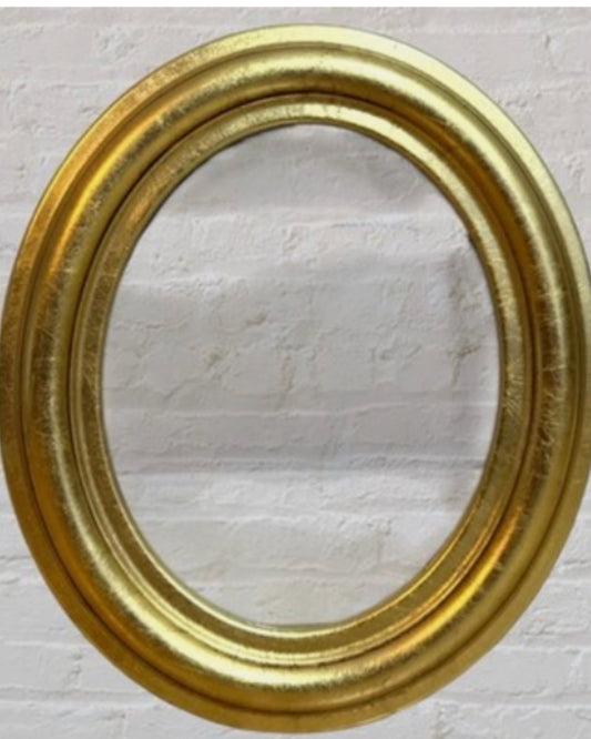 Oval Giltwood Picture Frame