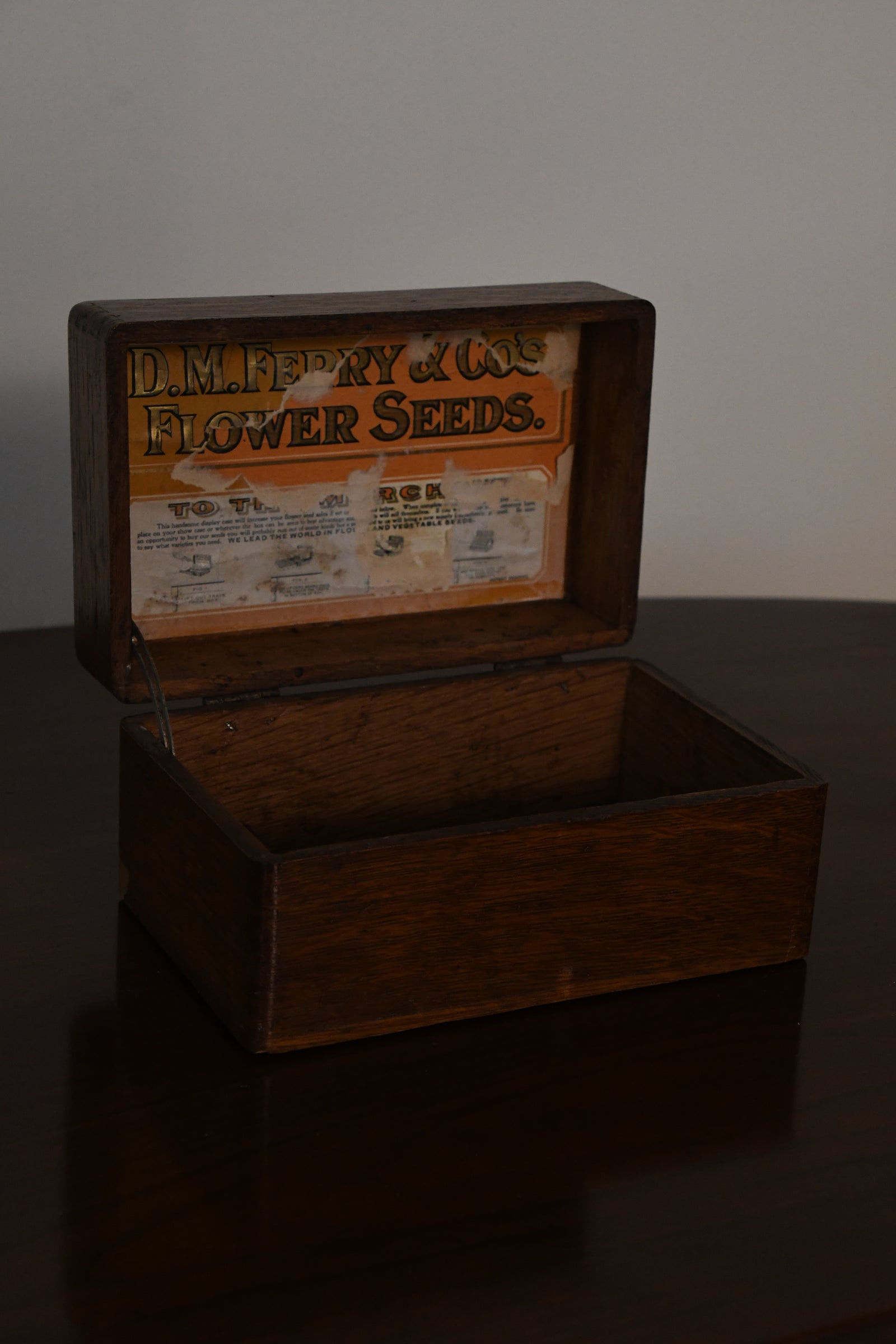 Vintage D.M. Ferry & Co Flower Seed Box